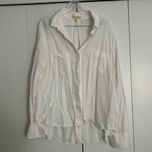 Cloth and stone, white blouse with slit in the back, size XL